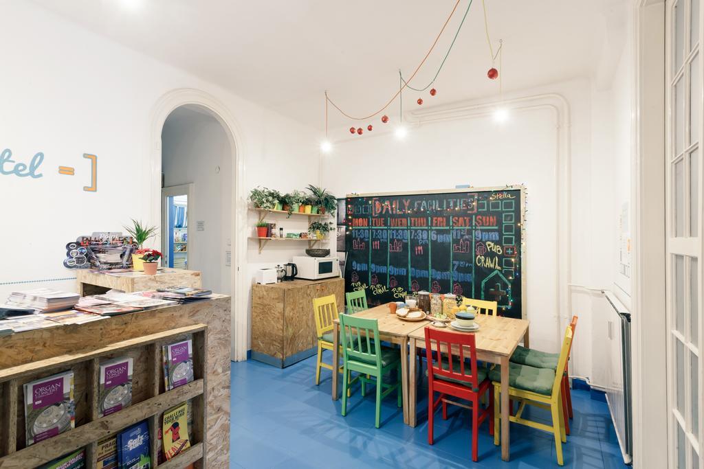 Homeplus Hostel Budapest Exterior photo