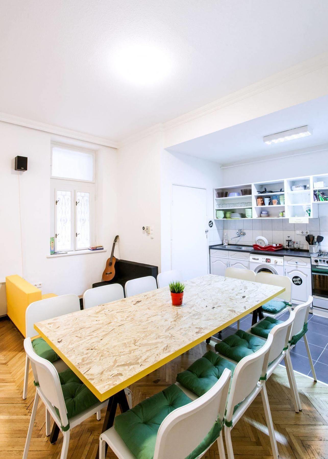 Homeplus Hostel Budapest Exterior photo