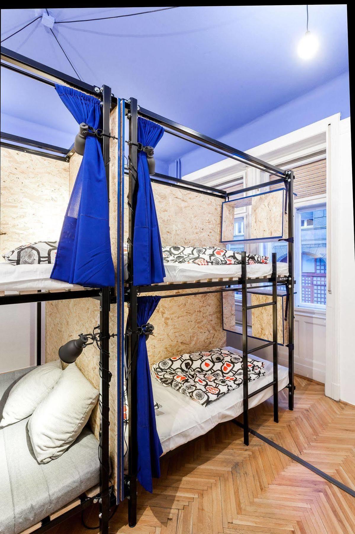Homeplus Hostel Budapest Exterior photo