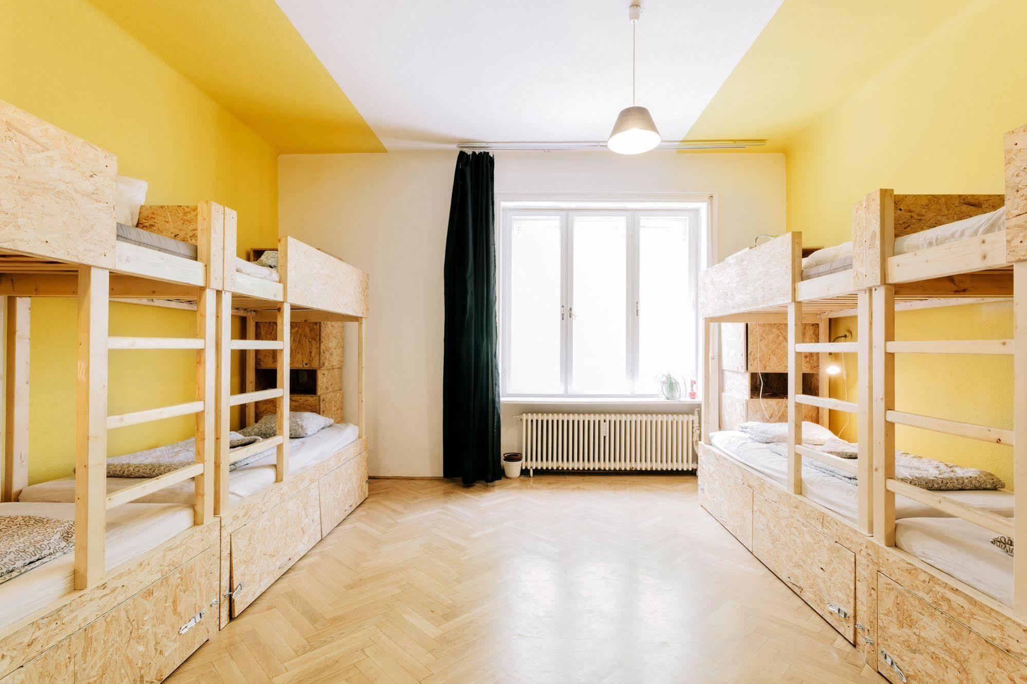 Homeplus Hostel Budapest Exterior photo